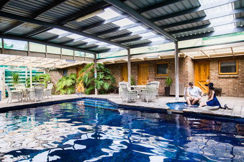 The Lodge By Manna - Accommodation Sunshine Coast 12