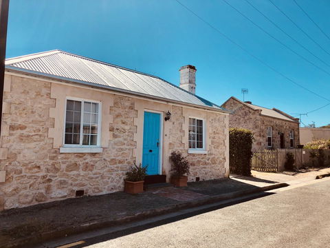 Goolwa Marinerâ€™s Cottage - Free Wifi And Pet Friendly - Centrally Located In Historic Region - Accommodation Sunshine Coast 0