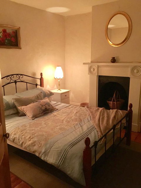 Goolwa Marinerâ€™s Cottage - Free Wifi And Pet Friendly - Centrally Located In Historic Region - Accommodation Sunshine Coast 4