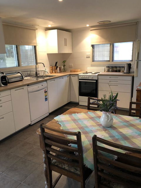 Goolwa Marinerâ€™s Cottage - Free Wifi And Pet Friendly - Centrally Located In Historic Region - Accommodation Sunshine Coast 20