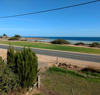 Seafront Shack - Accommodation Sunshine Coast
