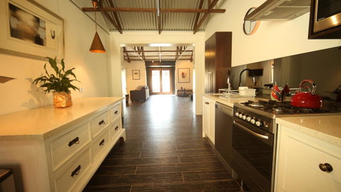 Irongate Studio B&B - Accommodation Sunshine Coast 18