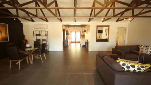 Irongate Studio B&B - Accommodation Sunshine Coast 1