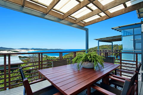 One Mile Retreat - Accommodation Sunshine Coast 1