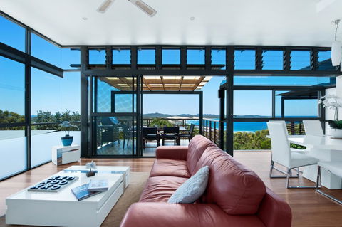 One Mile Retreat - Accommodation Sunshine Coast 0