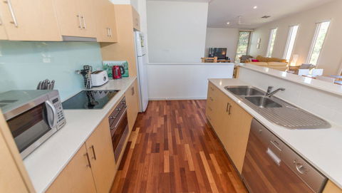 South Shores Villa 31 - South Shores Normanville - Accommodation Sunshine Coast 4