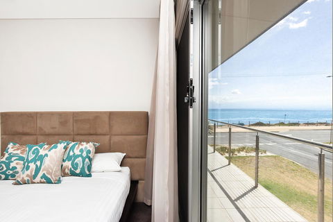 Esplanade Escape - Accommodation Sunshine Coast 12