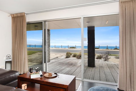 Esplanade Escape - Accommodation Sunshine Coast 29