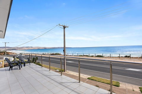 Esplanade Escape - Accommodation Sunshine Coast 16
