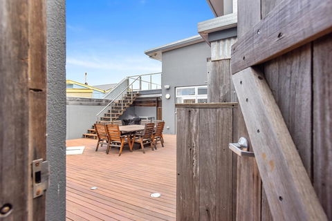 Esplanade Escape - Accommodation Sunshine Coast 9