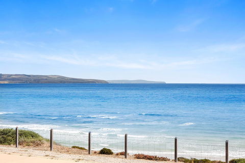 Esplanade Escape - Accommodation Sunshine Coast 3