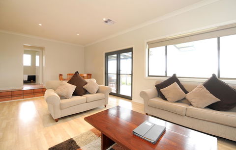 The Barn Accommodation - Accommodation Sunshine Coast 41