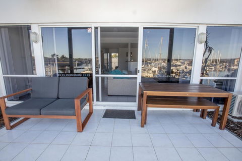 Marina Reflections - Accommodation Sunshine Coast 3