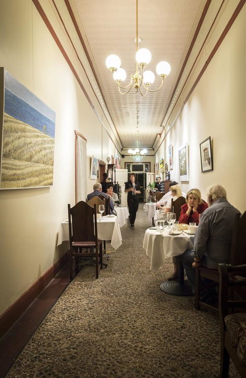 The Rising Sun Hotel - Accommodation Sunshine Coast 16