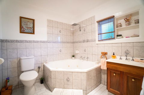 Ruby\'s Cottage - Accommodation Sunshine Coast 6