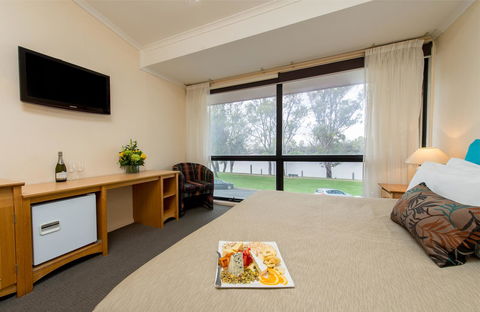 Berri Hotel - Accommodation Sunshine Coast 36