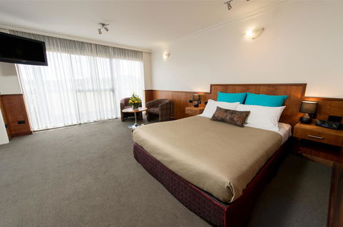Berri Hotel - Accommodation Sunshine Coast 40