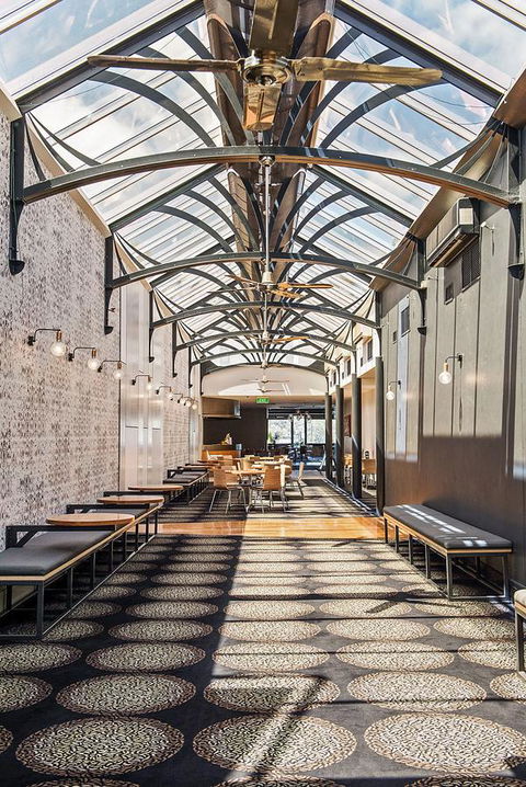 Berri Hotel - Accommodation Sunshine Coast 7