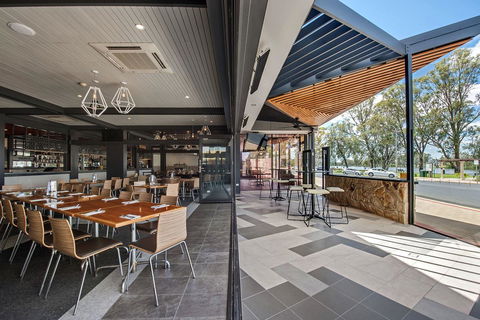 Berri Hotel - Accommodation Sunshine Coast 5