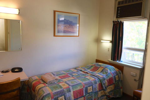 Berri Hotel - Accommodation Sunshine Coast 27