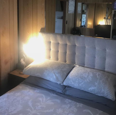 Murray Bridge Riverview Cabin - Accommodation Sunshine Coast 2