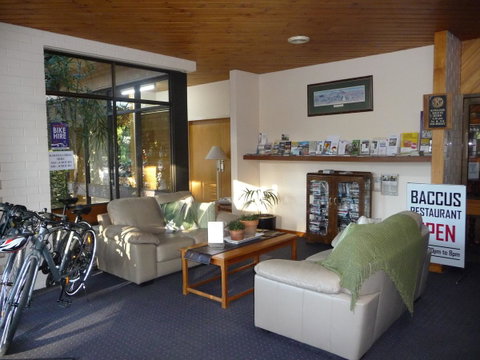 The Wine Vine Hotel - Accommodation Sunshine Coast 9