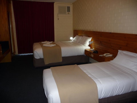 The Wine Vine Hotel - Accommodation Sunshine Coast 3