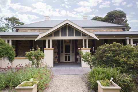 Yankalilla Bay Homestead - Accommodation Sunshine Coast 1