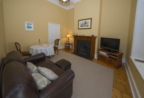 Yankalilla Bay Homestead - Accommodation Sunshine Coast 17