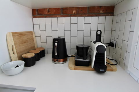 Southern Sands\' Beachfront Apartment - Accommodation Sunshine Coast 11
