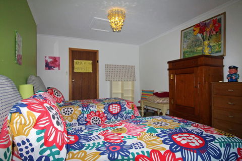 Red Door - Accommodation Sunshine Coast 13