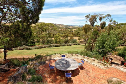 Cabernet Cottage - Accommodation Sunshine Coast 7