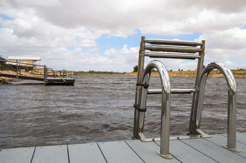 Brock's Base - Accommodation Sunshine Coast 1