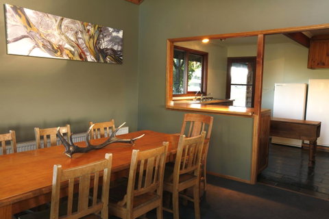 Eagles Range - Accommodation Sunshine Coast 6