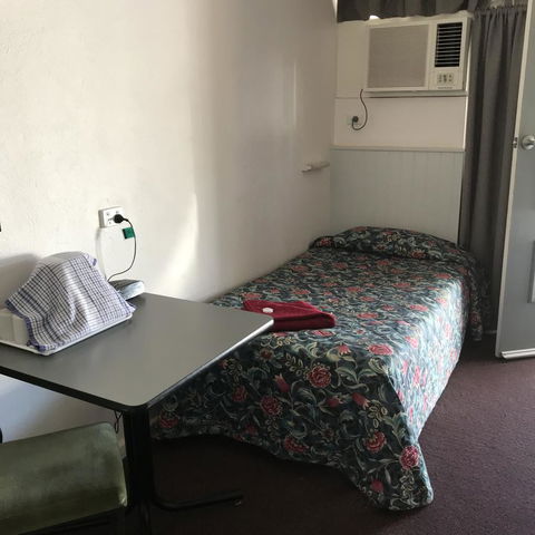 Travelway Motel - Accommodation Sunshine Coast 2