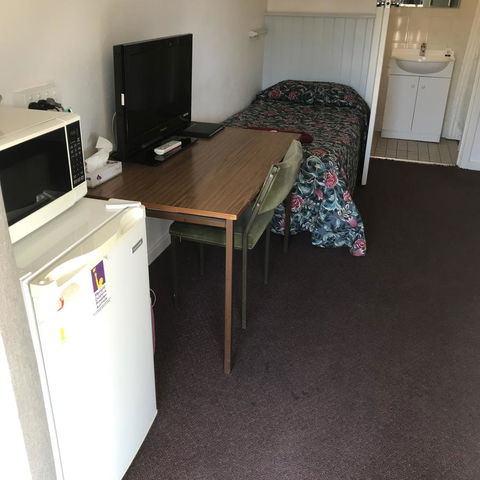 Travelway Motel - Accommodation Sunshine Coast 4