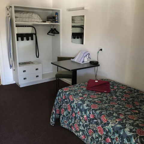 Travelway Motel - Accommodation Sunshine Coast 3