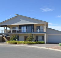 Gizmos Retreat - Accommodation Sunshine Coast
