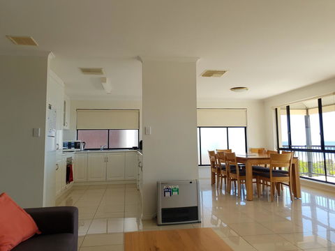 South Shores - Accommodation Sunshine Coast 10
