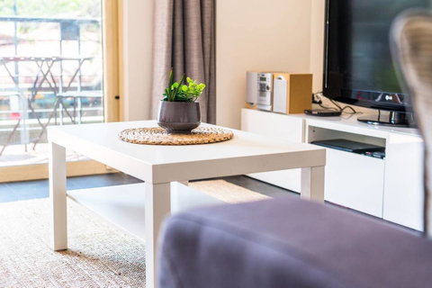 Executive 3 Bedroom Apartment + Internet + Parking - Accommodation Sunshine Coast 26