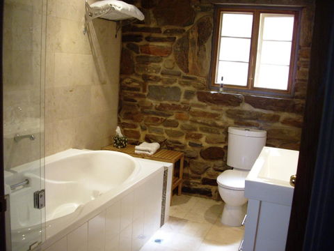 1860 Wine Country Cottages - Accommodation Sunshine Coast 6