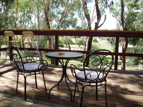 1860 Wine Country Cottages - Accommodation Sunshine Coast 14