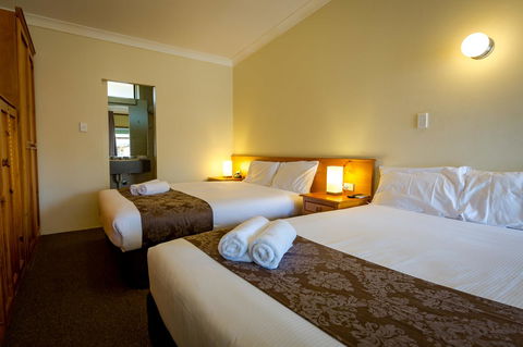 Abcot Inn - Accommodation Sunshine Coast 18