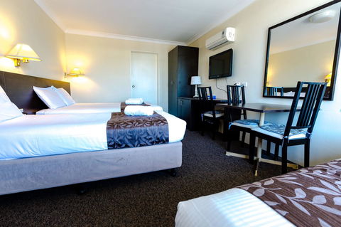 Abcot Inn - Accommodation Sunshine Coast 8