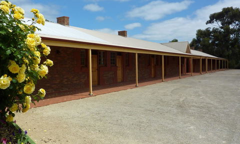 Coonawarra Place Motor Inn - Accommodation Sunshine Coast 21