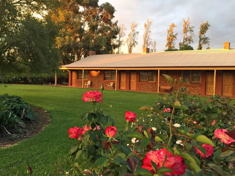 Coonawarra Place Motor Inn - Accommodation Sunshine Coast 38