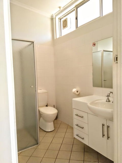 Highway One Motel - Accommodation Sunshine Coast 9