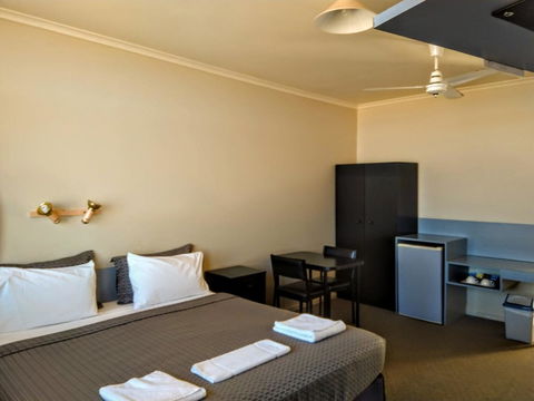 Highway One Motel - Accommodation Sunshine Coast 24