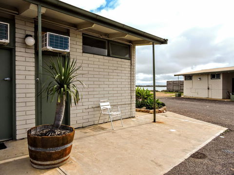 Highway One Motel - Accommodation Sunshine Coast 15