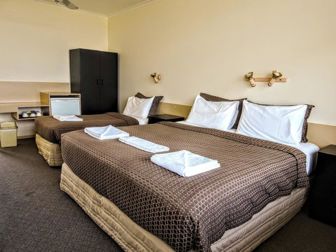 Highway One Motel - Accommodation Sunshine Coast 26